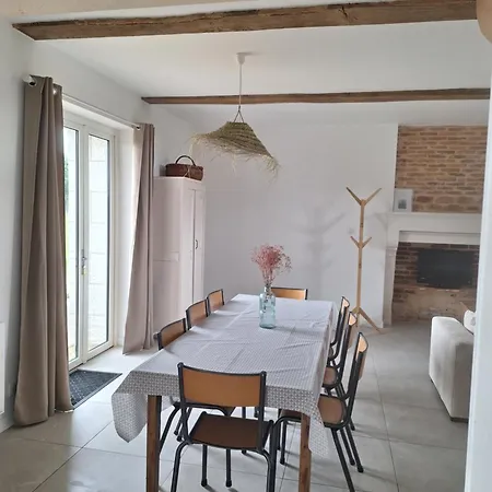 Au Coeur Des Champs Villa La Petite-Boissiere Room photo