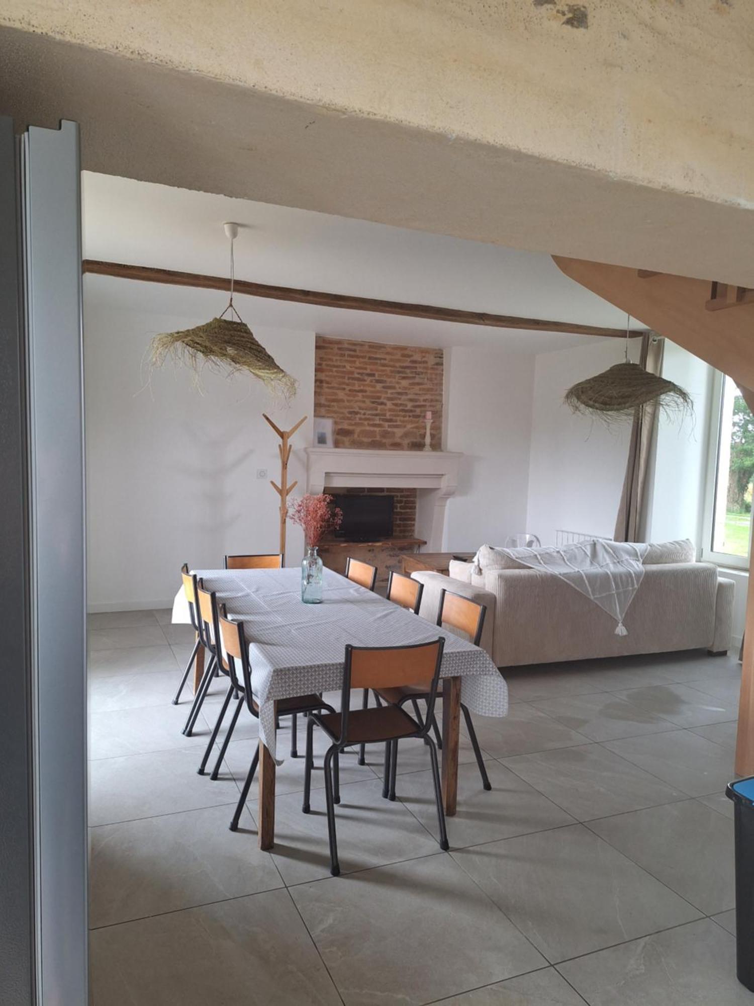 Au Coeur Des Champs Holiday home *